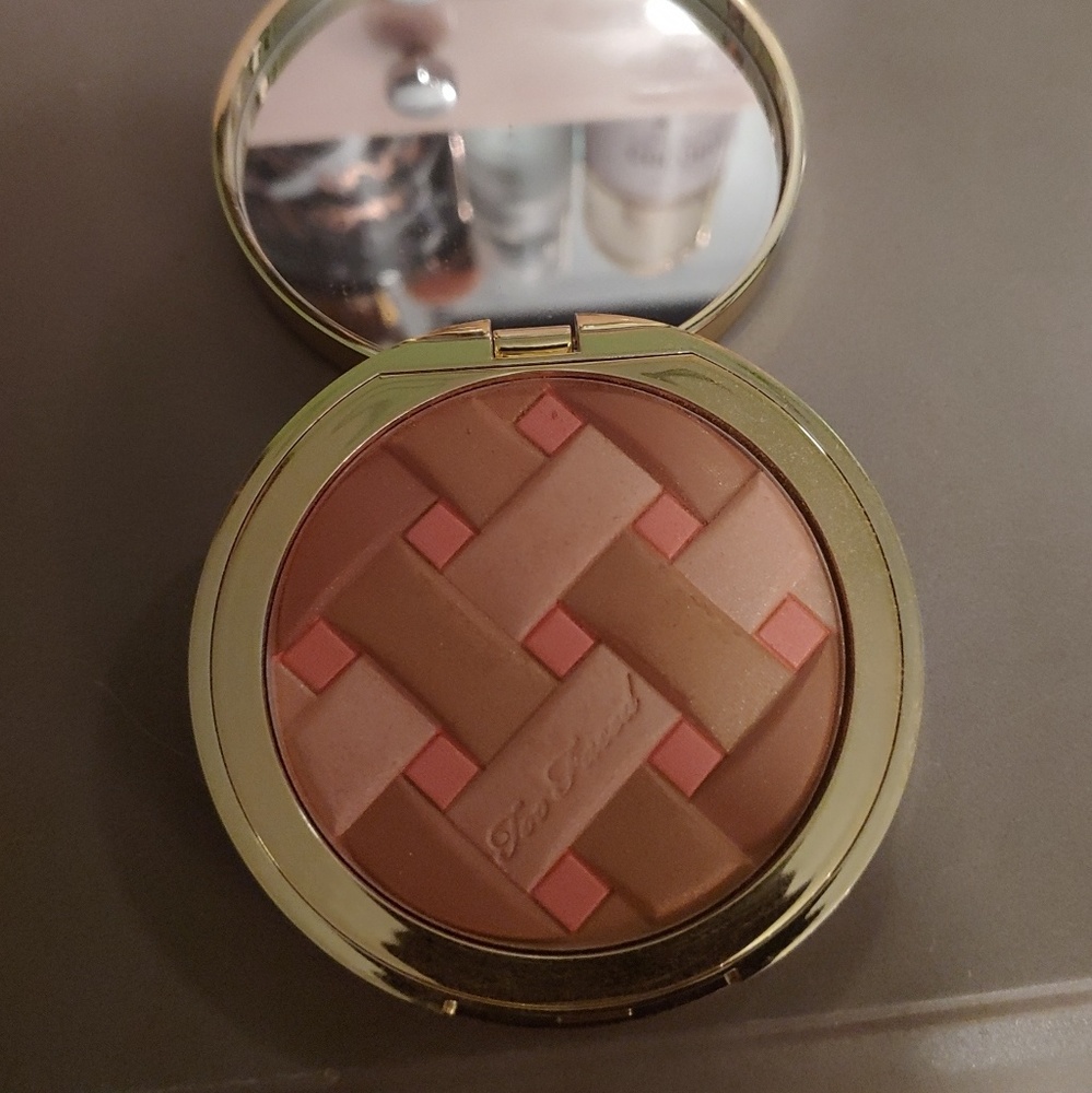 Sweetie pie matte bronzer too faced